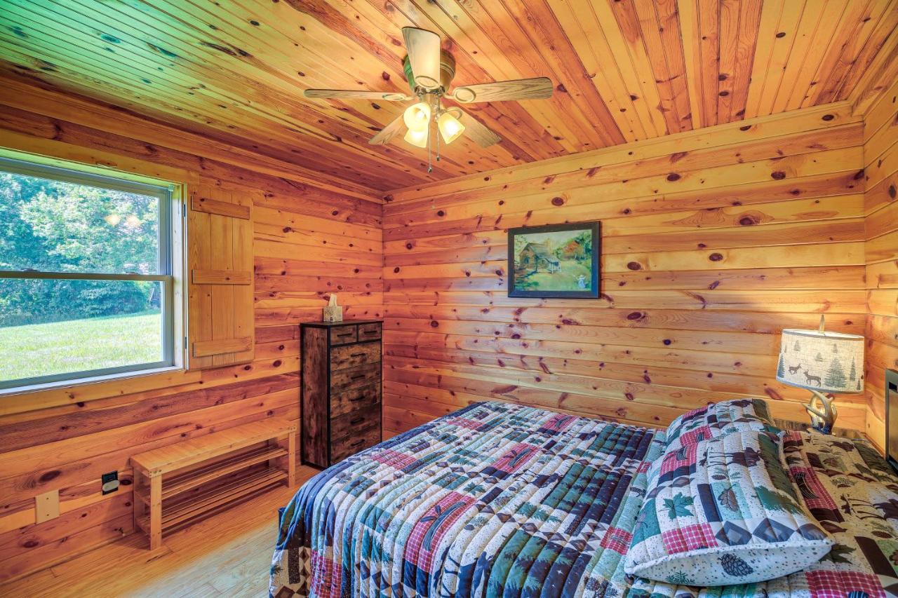 Blue Ridge Mountain Cabin With Views And Hot Tub Villa Sparta Exterior photo